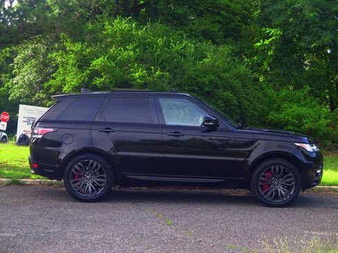 Used 2017 Land Rover Range Rover Sport HSE Dynamic AWD/4WD image 5