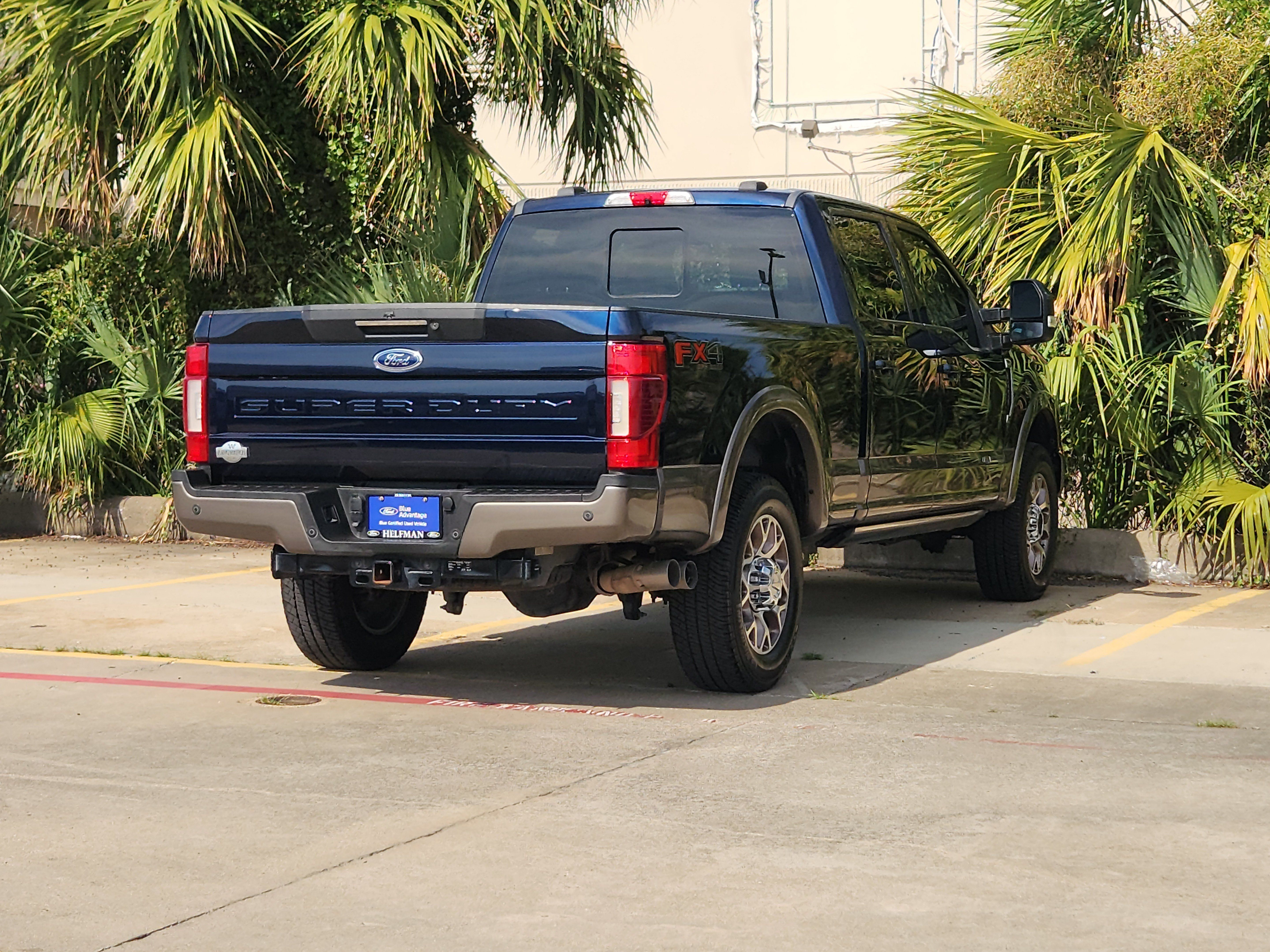 Used 2022 Ford F250 King Ranch w/ King Ranch Ultimate Package AWD/4WD image 2