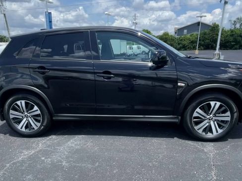 Used 2025 Mitsubishi Outlander Sport AWD image 9