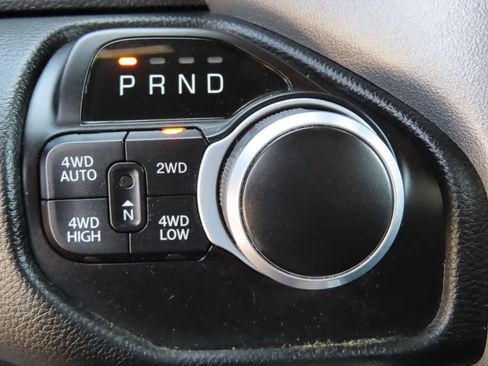 Certified 2022 RAM 1500 Big Horn AWD/4WD image 9