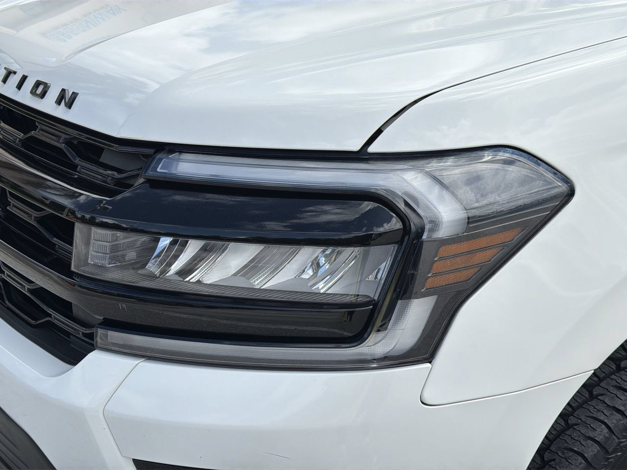 Certified 2024 Ford Expedition Max Limited AWD/4WD image 6