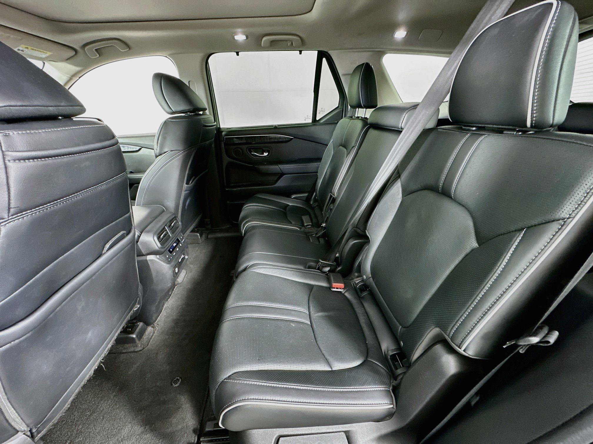 Used 2023 Honda Pilot Elite image 26