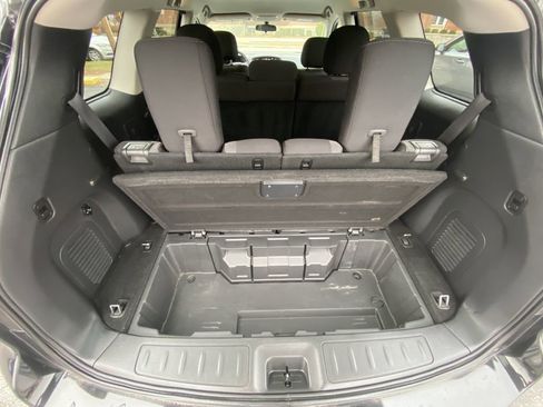 Used 2007 Chevrolet HHR LS image 17