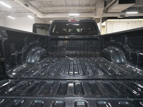 Used 2025 RAM 1500 Big Horn AWD/4WD image 10