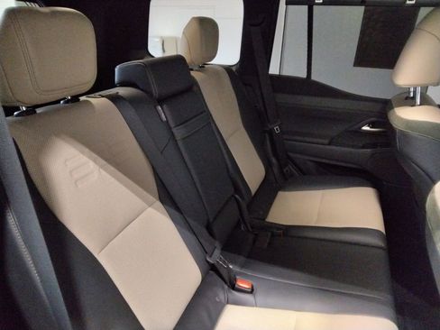 Used 2024 Lexus GX 550 image 43