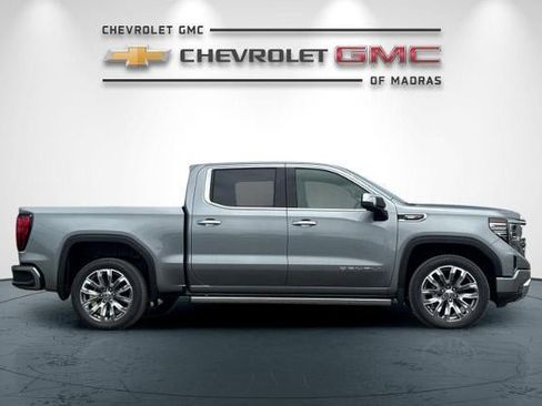 New 2026 GMC Sierra 1500 Denali w/ Denali Reserve Package AWD/4WD image 2