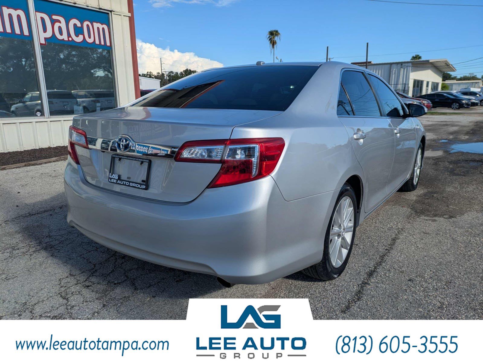 Used 2014 Toyota Camry XLE FWD image 3