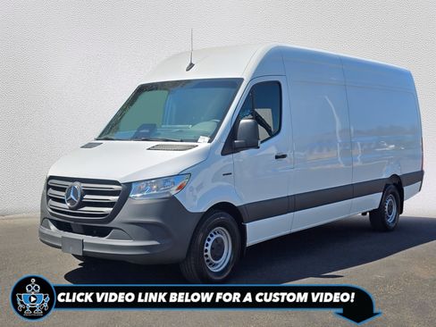 New 2025 Mercedes-Benz eSprinter 170 Cargo image 1