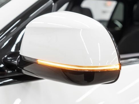 Used 2025 BMW X5 xDrive40i image 52