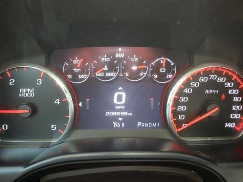 Used 2015 GMC Sierra 2500 Denali w/ Duramax Plus Package image 7