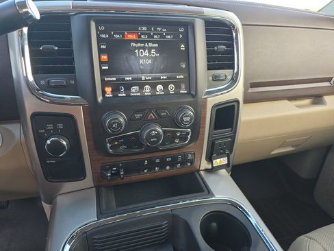 Used 2017 RAM 3500 Laramie image 15