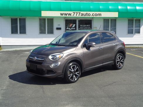 Used 2016 FIAT 500X Easy image 10