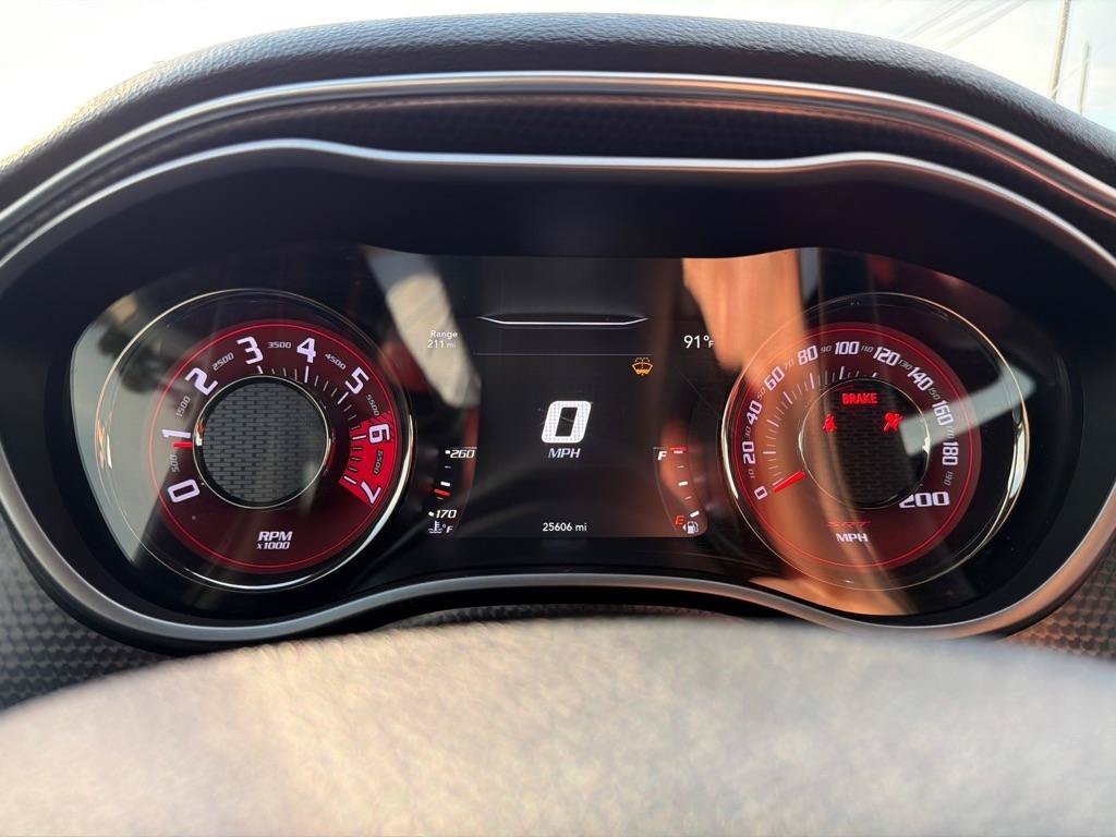 Used 2015 Dodge Challenger SRT Hellcat RWD image 15