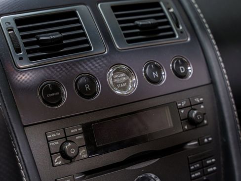 Used 2008 Aston Martin V8 Vantage Roadster image 18