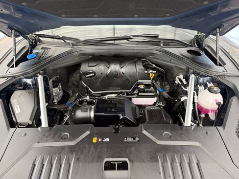 Used 2025 Genesis GV70 2.5T w/ Select Package image 26