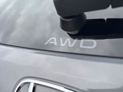Used 2025 Honda HR-V Sport image 9
