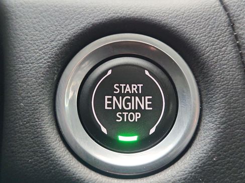 Used 2021 Chevrolet Tahoe RST RWD image 18