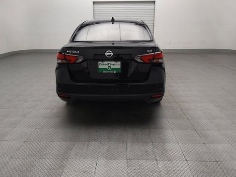 Used 2020 Nissan Versa SV FWD image 7