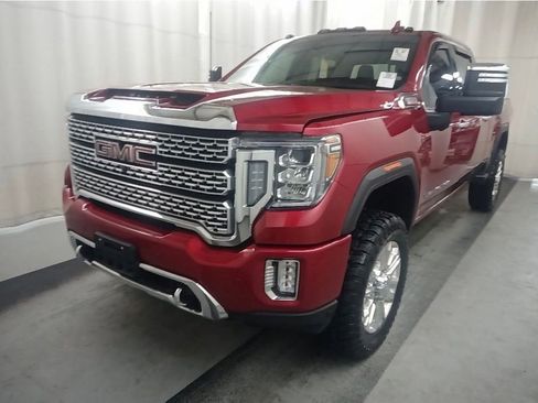 Used 2021 GMC Sierra 2500 Denali w/ Technology Package AWD/4WD image 1