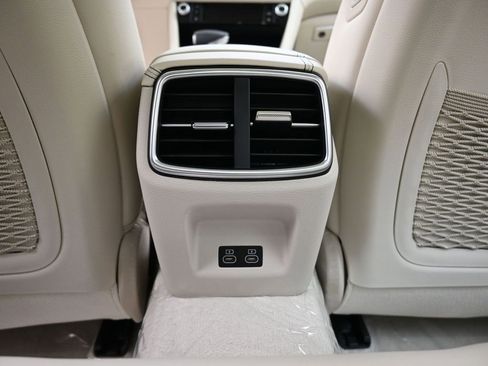 New 2026 Genesis G70 2.5T Prestige image 21