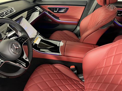 New 2026 Mercedes-Benz S 580 4MATIC Sedan image 4