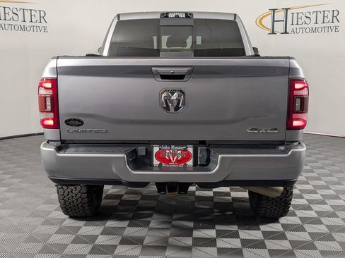 Used 2022 RAM 2500 Limited AWD/4WD image 6