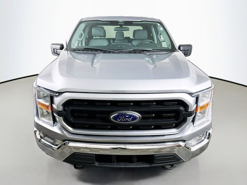 Used 2022 Ford F150 XLT image 2