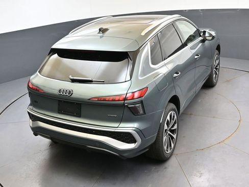 New 2026 Audi Q3 quattro 2.0T AWD/4WD image 49