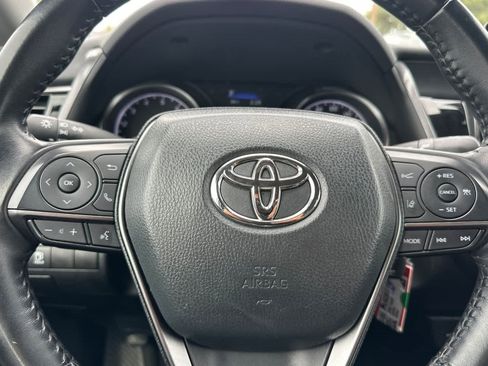 Used 2023 Toyota Camry SE image 21
