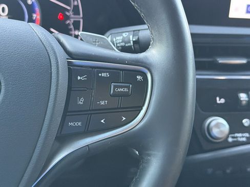 Used 2024 Lexus ES 350 w/ Premium Package FWD image 15