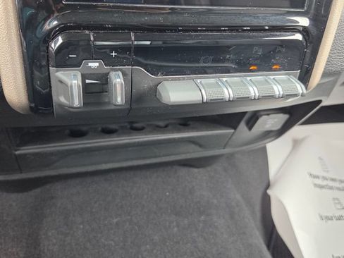 Used 2024 RAM 2500 Laramie AWD/4WD image 20