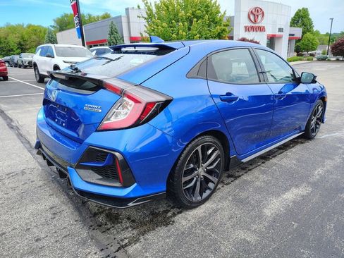 Used 2020 Honda Civic Sport Touring image 4