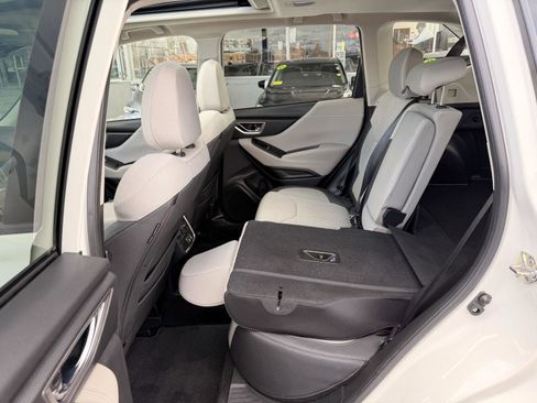 Used 2019 Subaru Forester Premium image 33