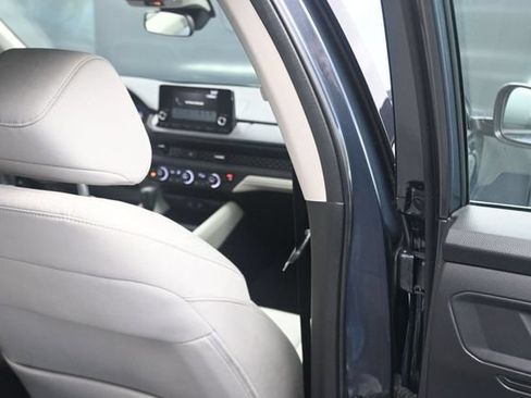 Used 2024 Honda Accord EX image 22