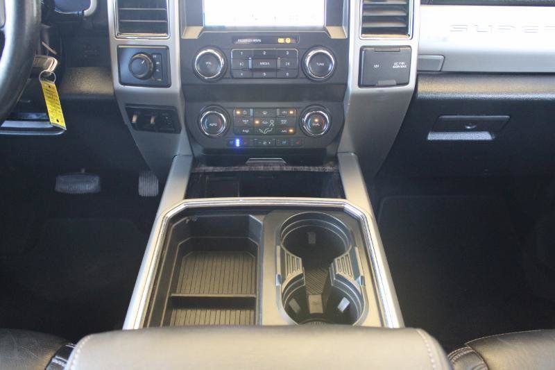 Used 2019 Ford F350 Lariat w/ Lariat Value Package AWD/4WD image 36