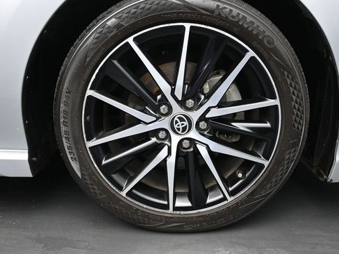 Used 2023 Toyota Camry SE image 10