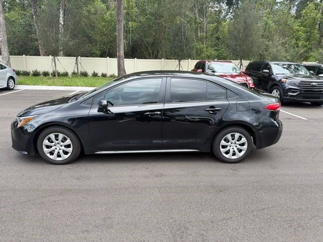 Certified 2026 Toyota Corolla LE FWD image 1