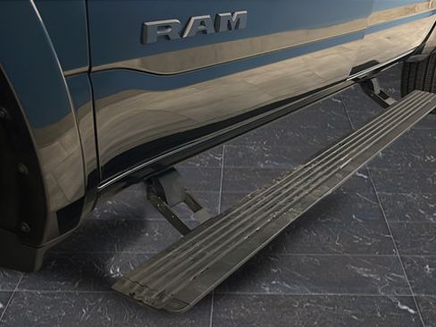 Used 2022 RAM 1500 Laramie AWD/4WD image 44