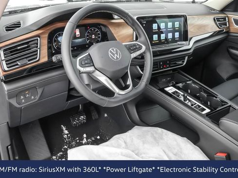 New 2026 Volkswagen Atlas SE image 4