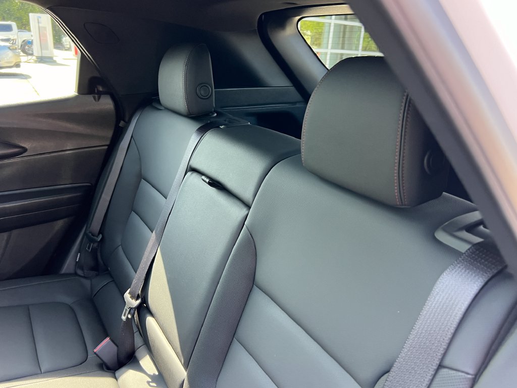 Used 2026 Chevrolet TrailBlazer RS w/ Convenience Package FWD image 18