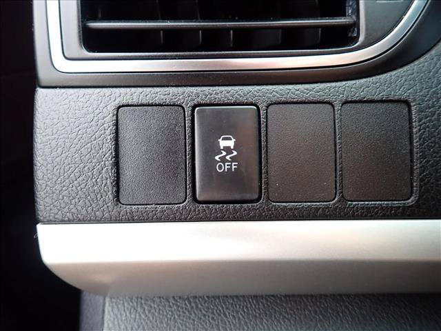 Used 2016 Toyota Camry SE FWD image 12
