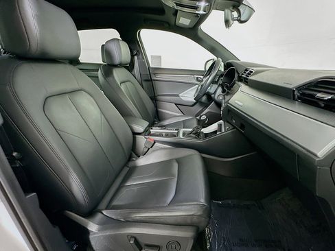 Used 2022 Audi Q3 2.0T Premium image 8