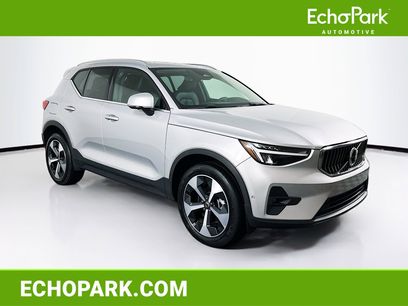 Used 2025 Volvo XC40 B5 Plus