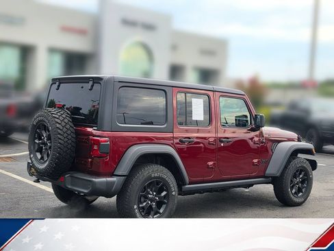Used 2021 Jeep Wrangler Unlimited Sport AWD/4WD image 5