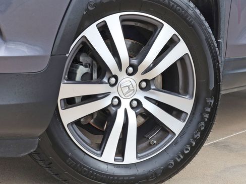 Used 2018 Honda Pilot EX-L image 12