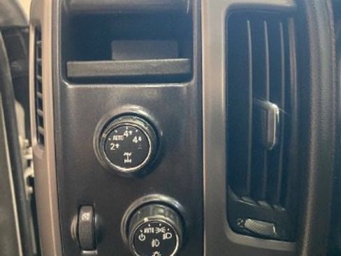 Used 2014 GMC Sierra 1500 SLT w/ All-Terrain Package AWD/4WD image 23
