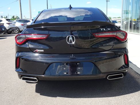 Used 2022 Acura TLX w/ A-SPEC Pkg FWD image 4