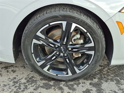 Used 2022 Kia K5 GT-Line image 8