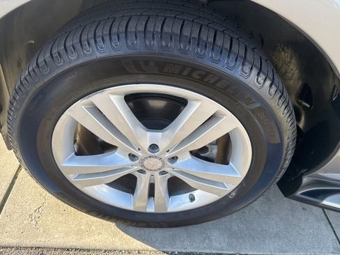 Used 2013 Mercedes-Benz ML 350 BlueTEC 4MATIC image 17