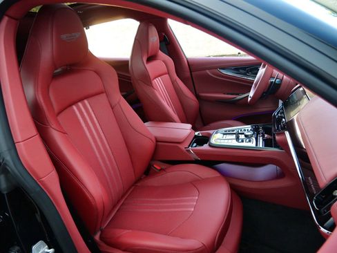 New 2026 Aston Martin DBX 707 image 12